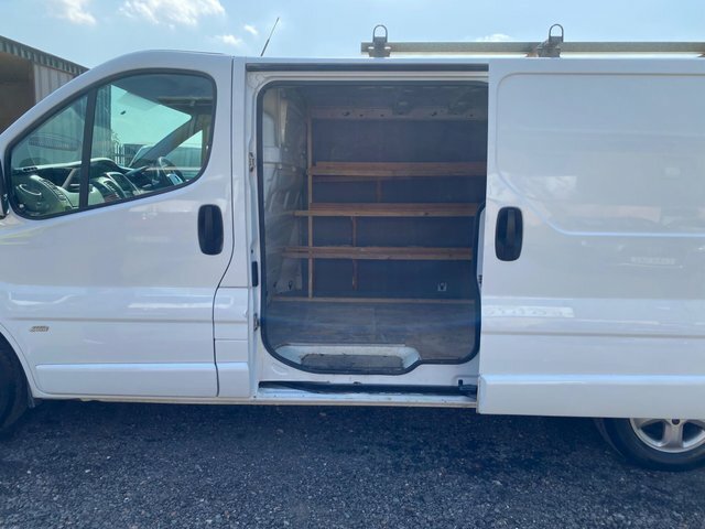 Vauxhall Vivaro 2.0Cdti 90Ps Van 2.9T White #12