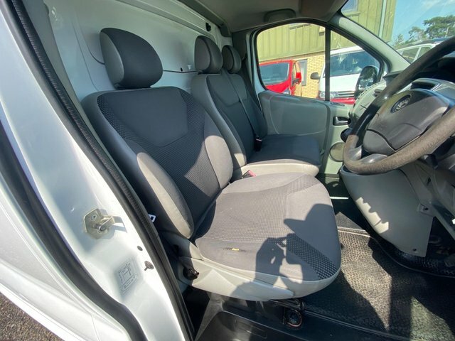 Vauxhall Vivaro 2.0Cdti 90Ps Van 2.9T White #5