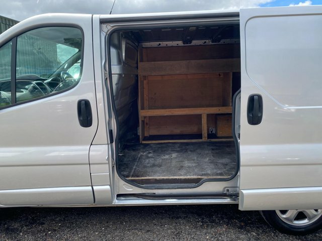 Vauxhall Vivaro Panel Van 2.0 2900 Cdti Sportive Fwd L3 2013 Silver #39