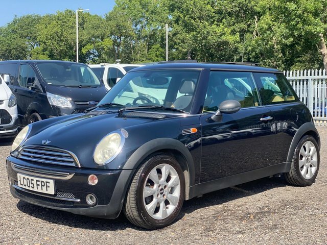 Mini Hatch 1.6 Cooper Cvt Euro 4 Black #2