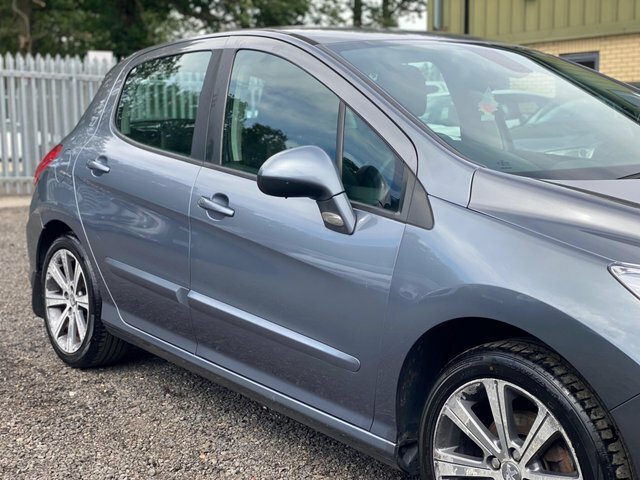 Peugeot 308 1.6 Vti S Black #21