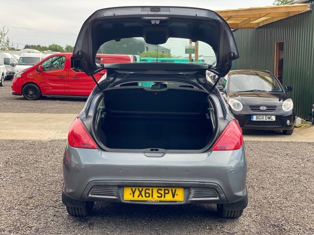 Peugeot 308 1.6 Vti S Black #38
