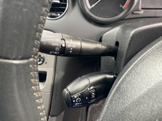 Peugeot 308 1.6 Vti S Black #31