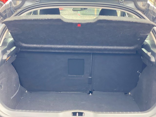 Peugeot 308 1.6 Vti S Black #11