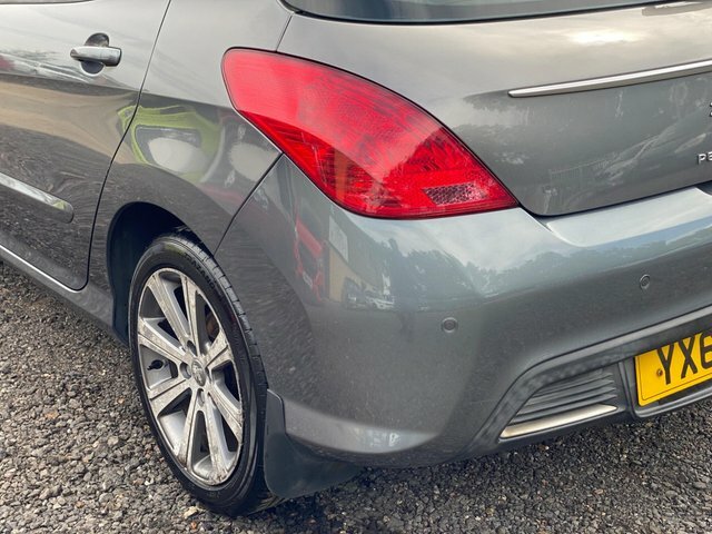 Peugeot 308 1.6 Vti S Black #24