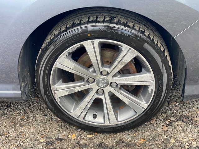 Peugeot 308 1.6 Vti S Black #15