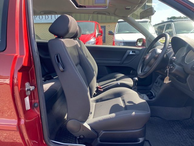 Volkswagen Polo 1.4 Se Silver #29