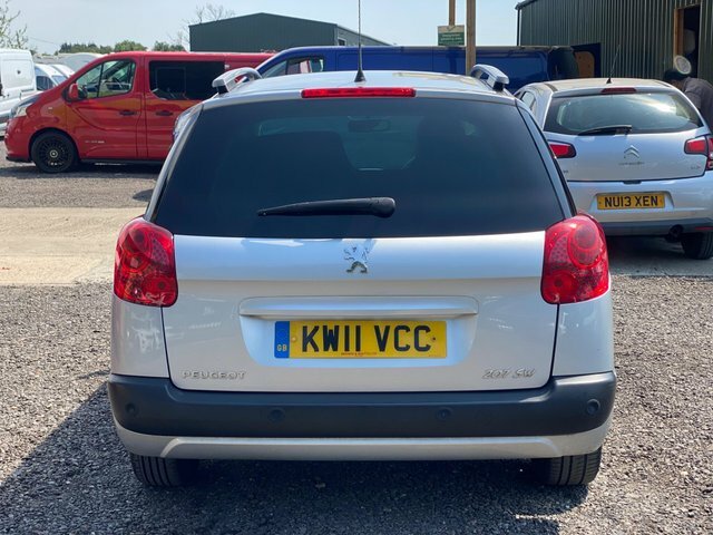 Peugeot 207 SW Sw Active 1.4 Silver #24