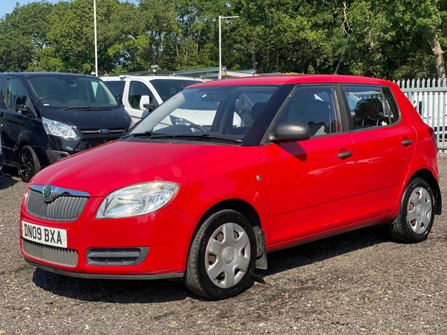 Skoda Fabia 1.2 Htp 6V 1 Red #2