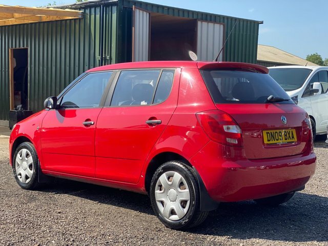 Skoda Fabia 1.2 Htp 6V 1 Red #3