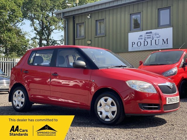 Skoda Fabia 1.2 Htp 6V 1 Red
