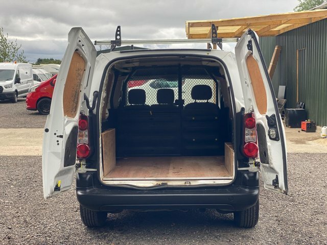 Peugeot Partner 1.6 Hdi 850 Professional Panel Van Manu Silver #36