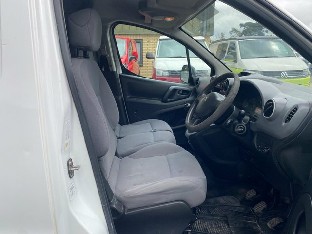Peugeot Partner 1.6 Hdi 850 Professional Panel Van Manu Silver #29
