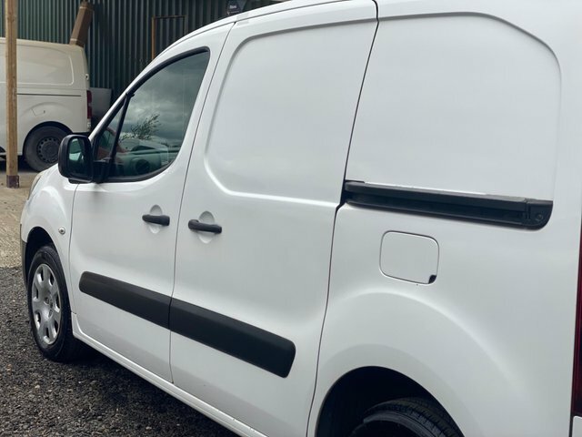 Peugeot Partner 1.6 Hdi 850 Professional Panel Van Manu Silver #26