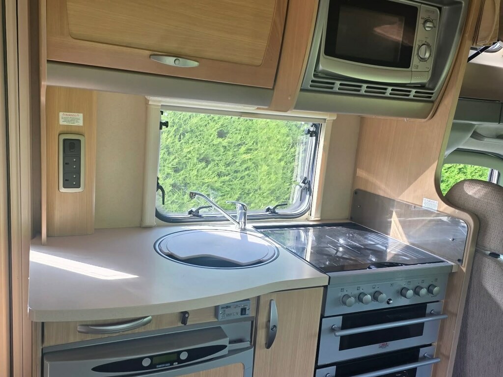Fiat Ducato Mpv White #12