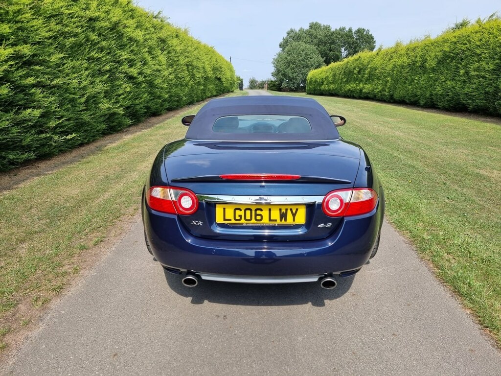Jaguar XK 4.2 V8 Coupe Red #25