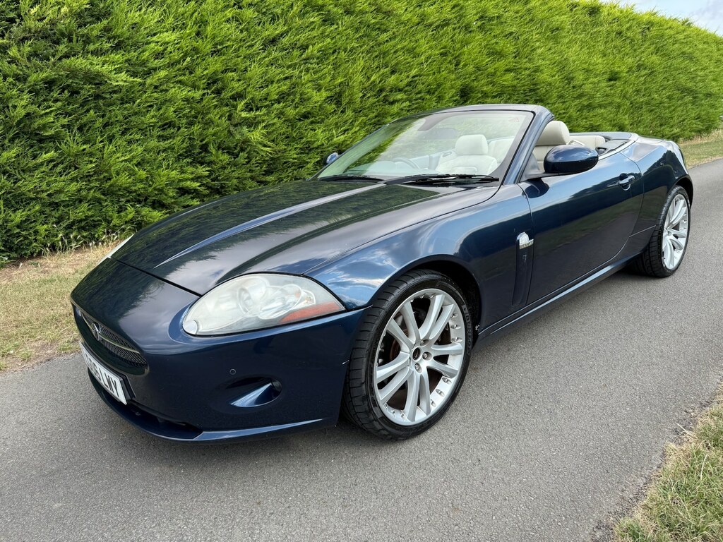 Jaguar XK 4.2 V8 Coupe Red #12