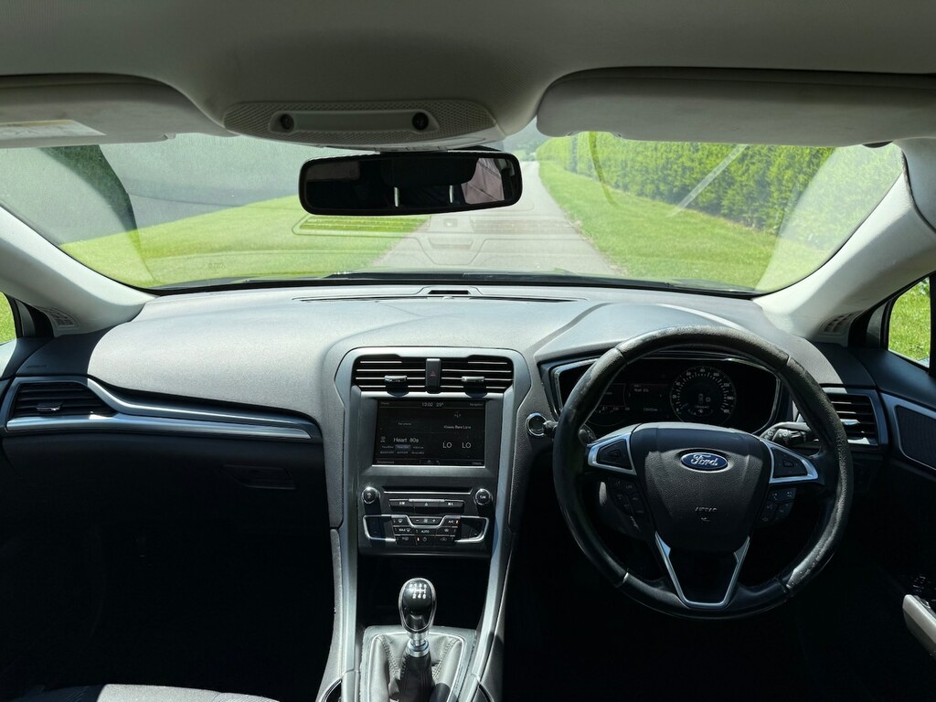 Ford Mondeo 2.0 Tdci Titanium Euro 6 Ss White #10