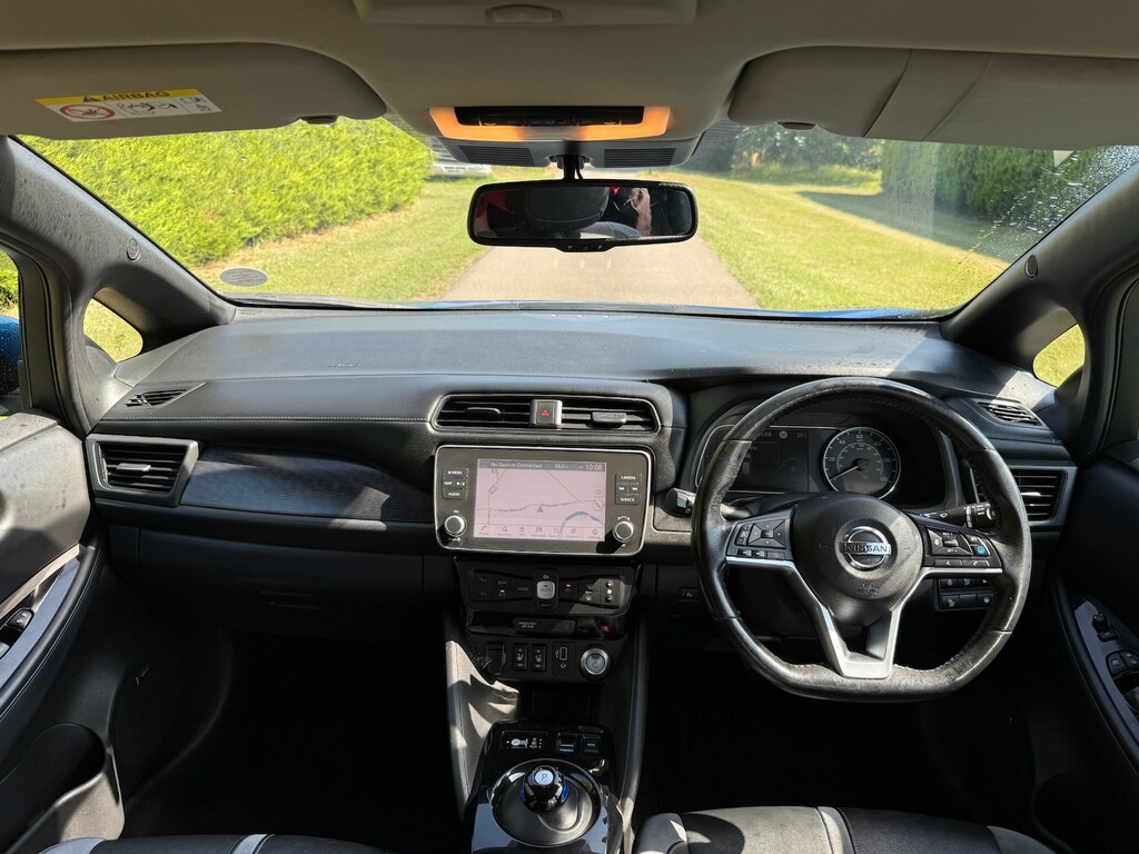 Nissan Leaf Acenta U2155 Ulez Red #11
