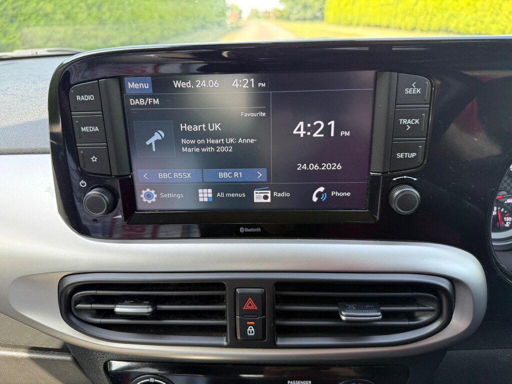 Hyundai I10 Hatchback Silver #12
