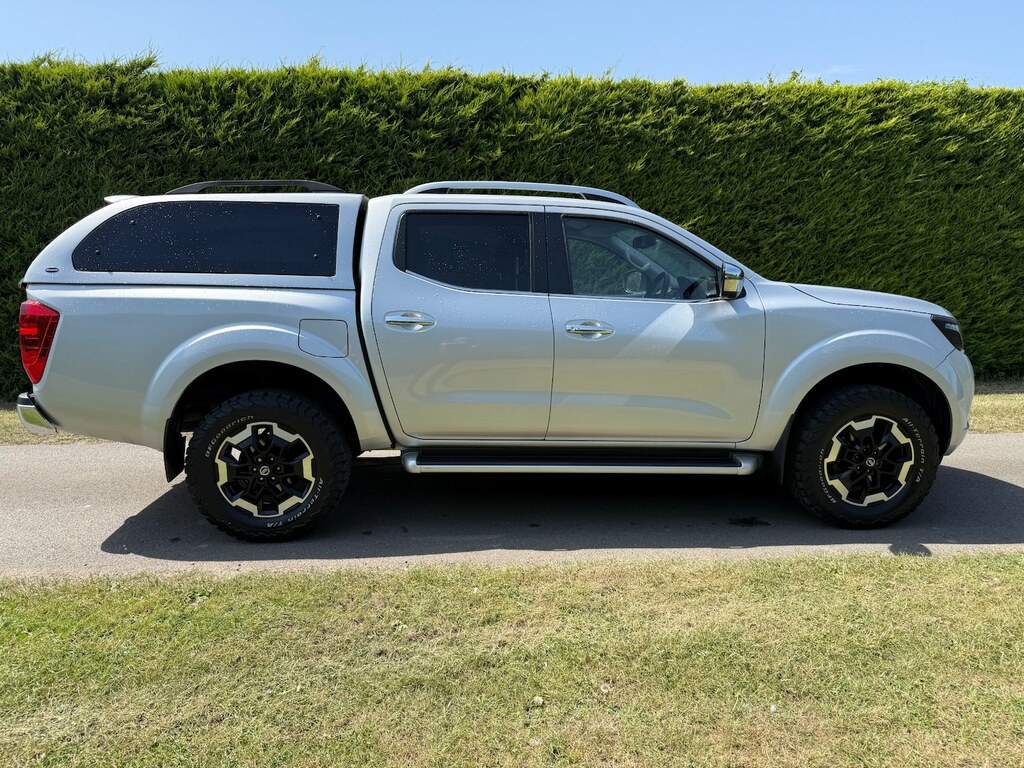 Nissan Navara Double Cab Pick Up Tekna 2.3Dci 190 Tt 4Wd  #5