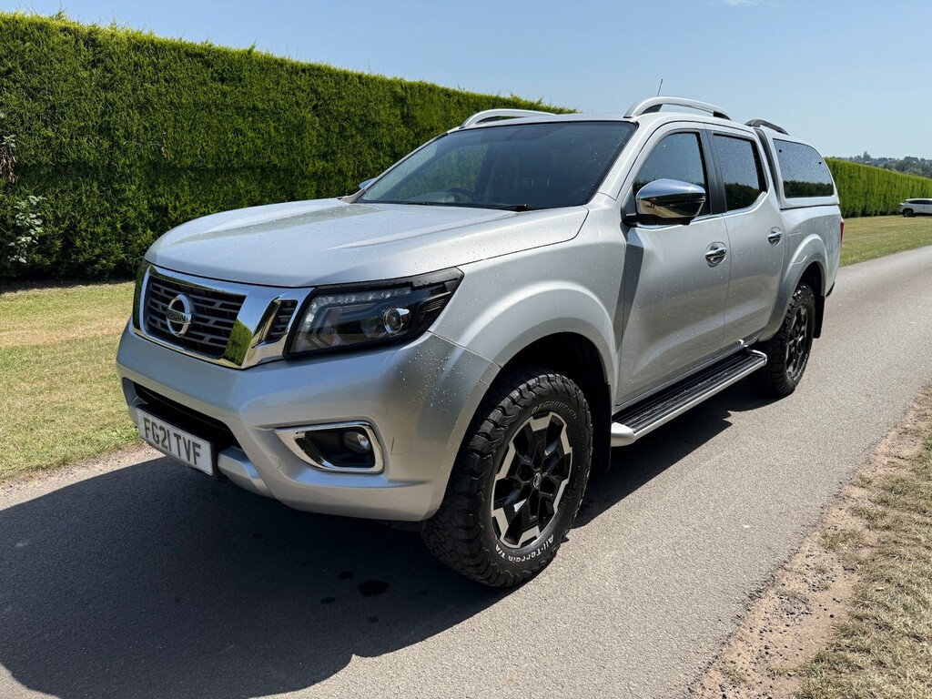 Nissan Navara Double Cab Pick Up Tekna 2.3Dci 190 Tt 4Wd  #4
