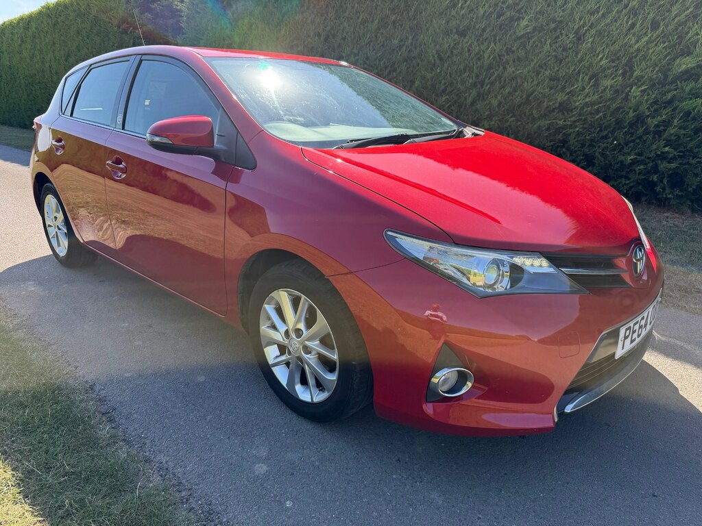 Toyota Auris 1.4 D-4d Icon 
