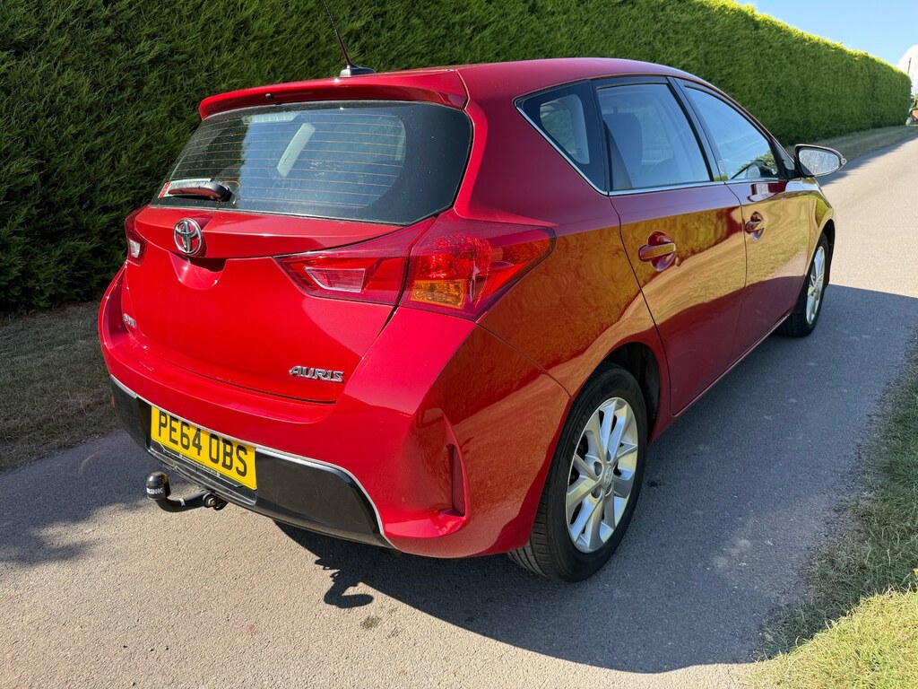 Toyota Auris 1.4 D-4d Icon Plus Euro 5 Ss Black #7