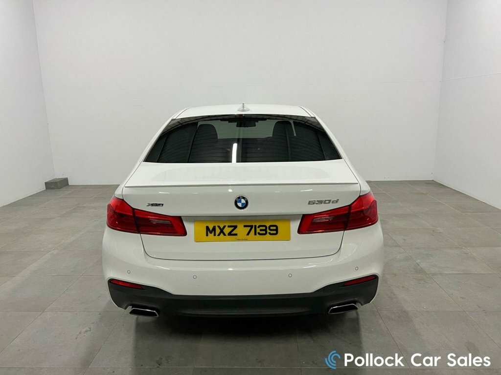 BMW 5 Series 3L M Sport White #5