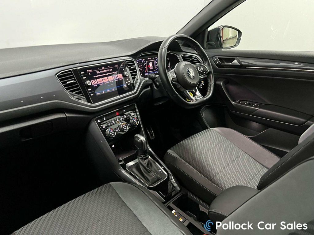 Volkswagen T-Roc Grey #42