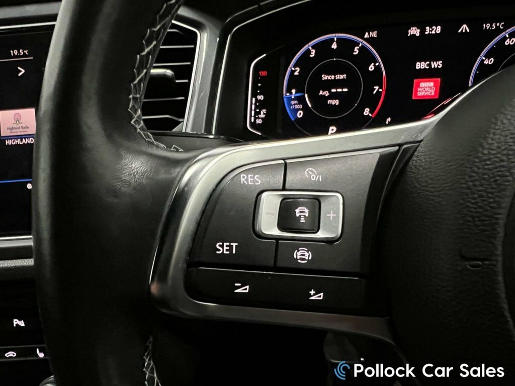 Volkswagen T-Roc Grey #45