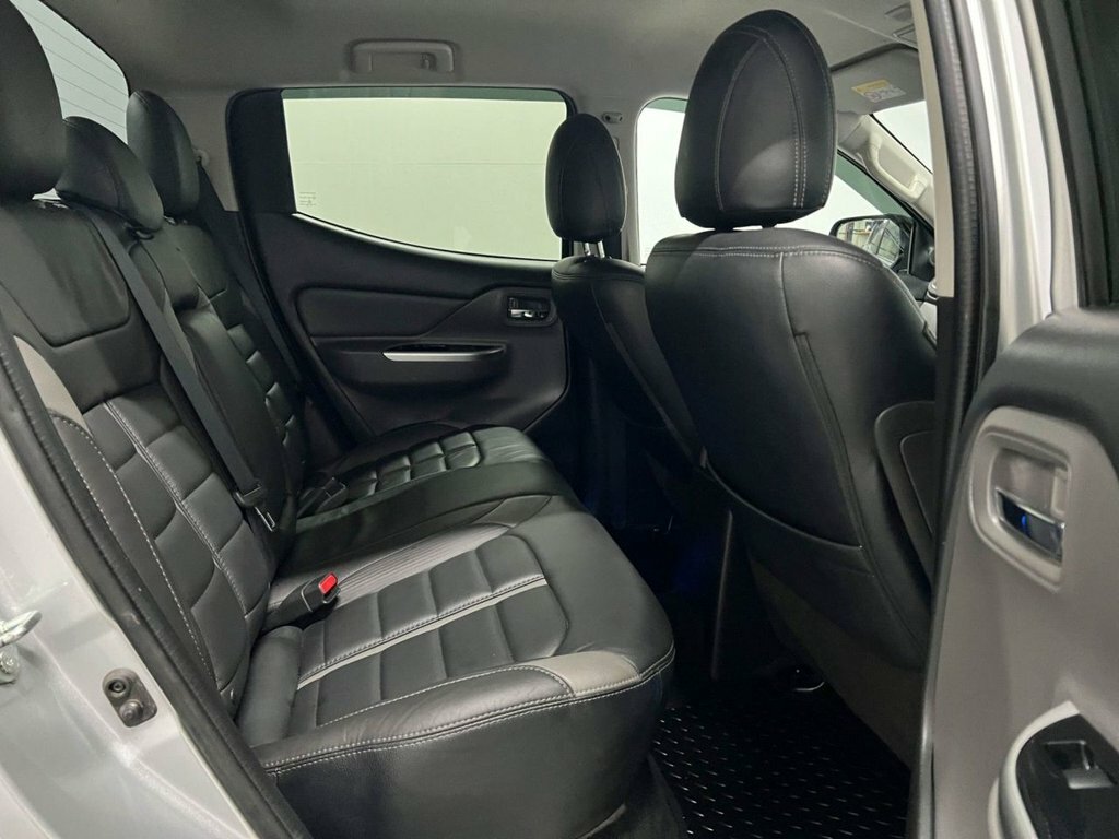 Mitsubishi L200 2.4L Dc Barbarian Black #35