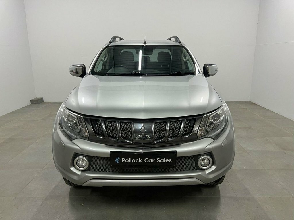 Mitsubishi L200 2.4L Dc Barbarian Silver #6