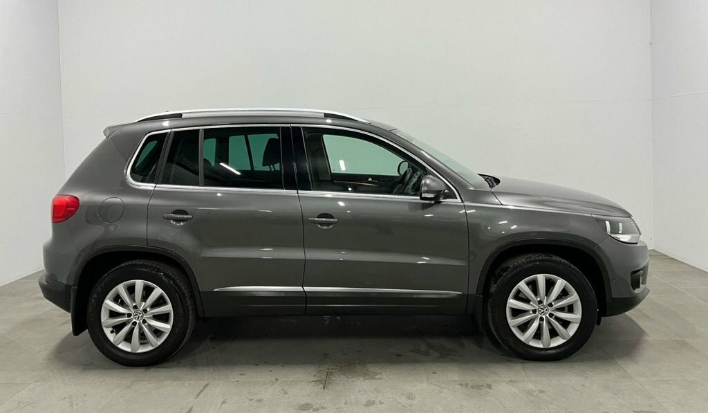 Volkswagen Tiguan 2L Match Grey #4