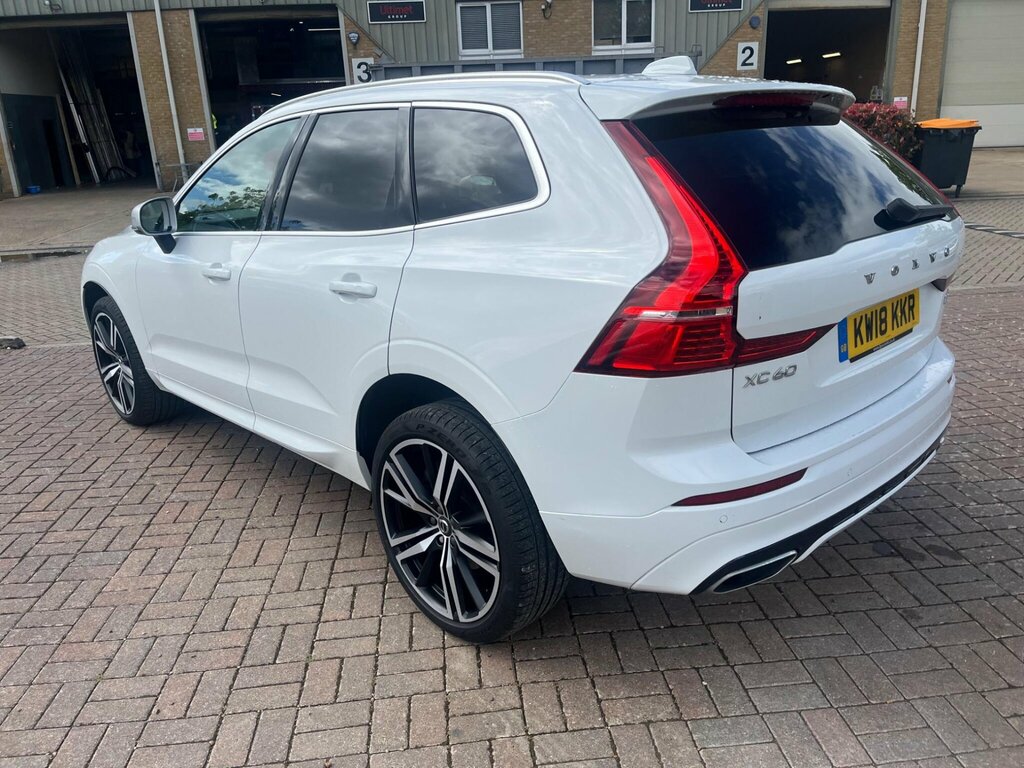 Volvo XC60 2.0 D5 Powerpulse R-design Pro Awd Euro 6 S White #6