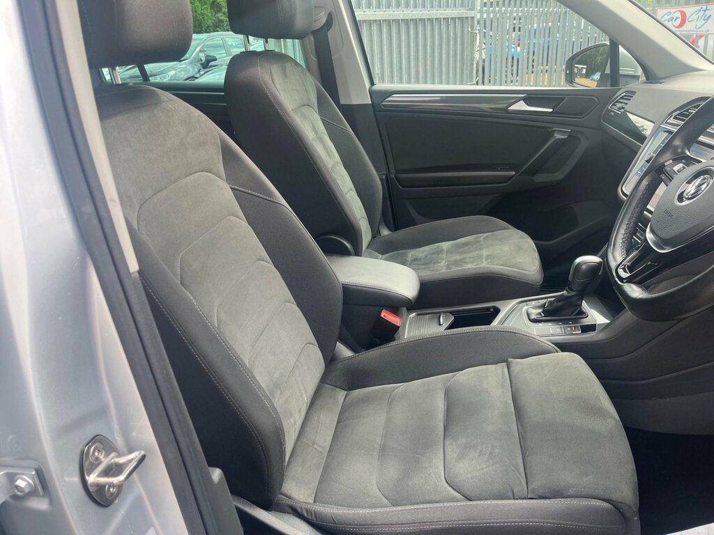 Volkswagen Tiguan R-line Tech Silver #27