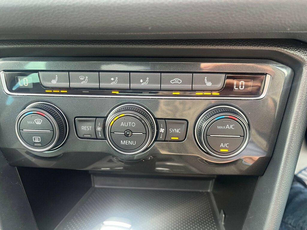 Volkswagen Tiguan R-line Tech Silver #37