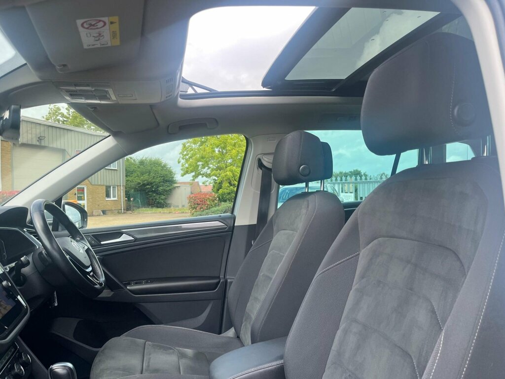 Volkswagen Tiguan R-line Tech Silver #45