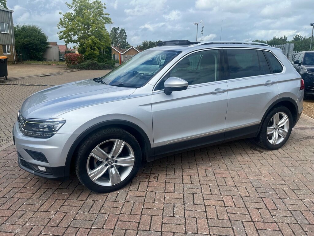 Volkswagen Tiguan R-line Tech Silver #5