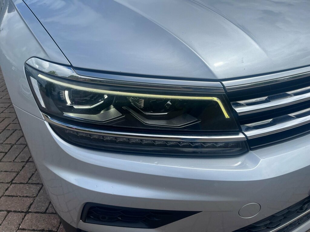 Volkswagen Tiguan R-line Tech Silver #43