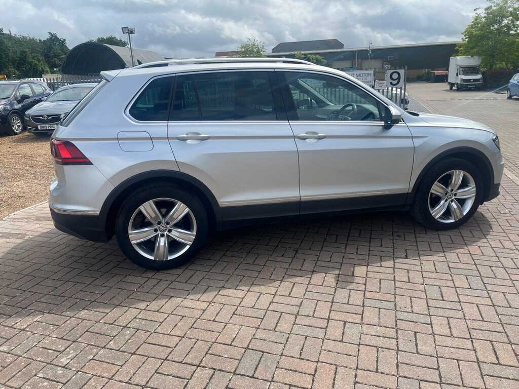Volkswagen Tiguan R-line Tech Silver #20