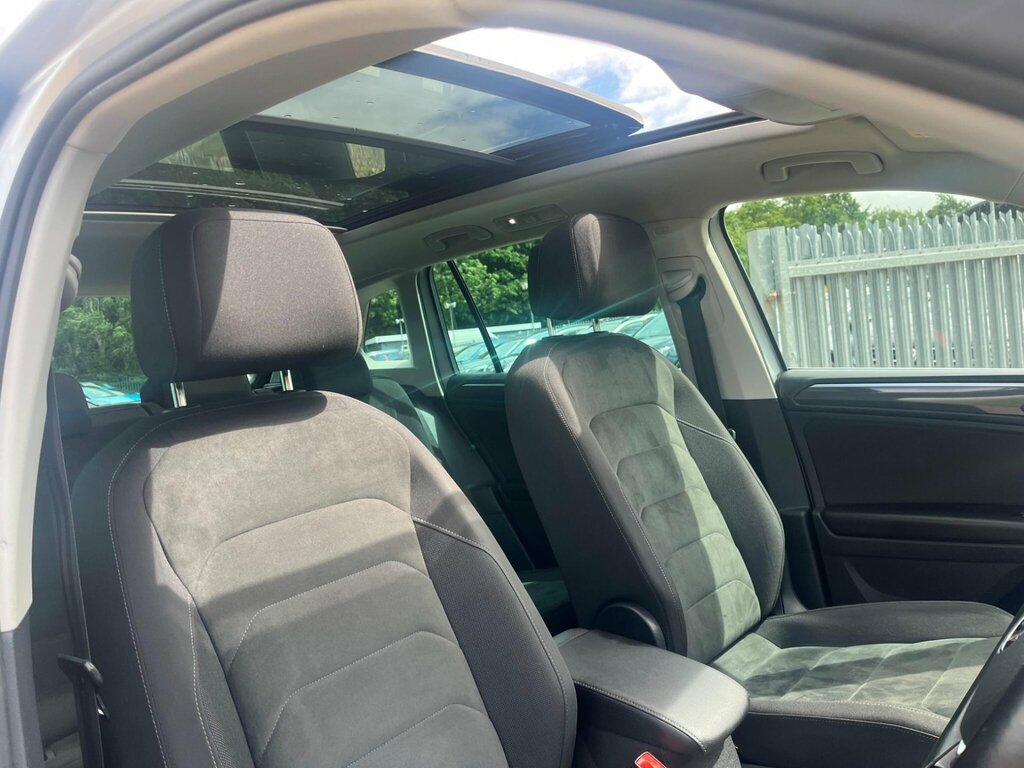 Volkswagen Tiguan R-line Tech Silver #4
