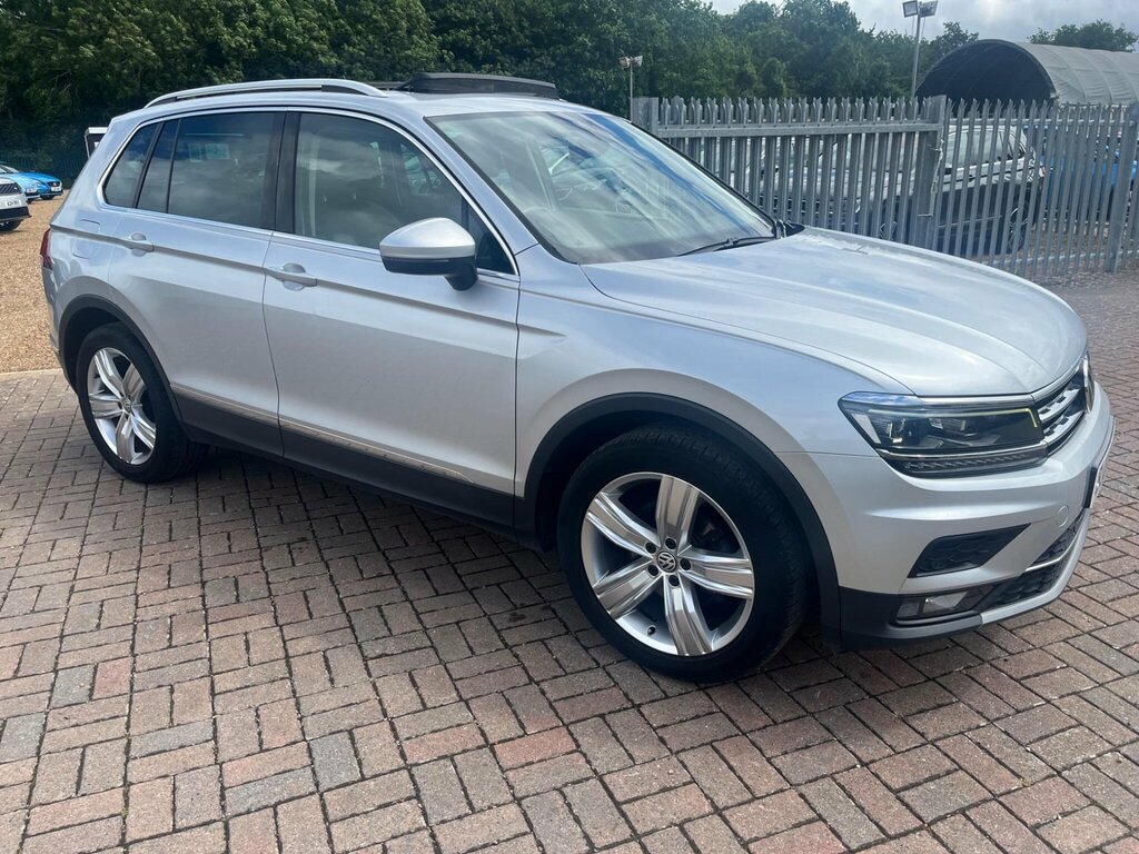 Volkswagen Tiguan R-line Tech Silver #9
