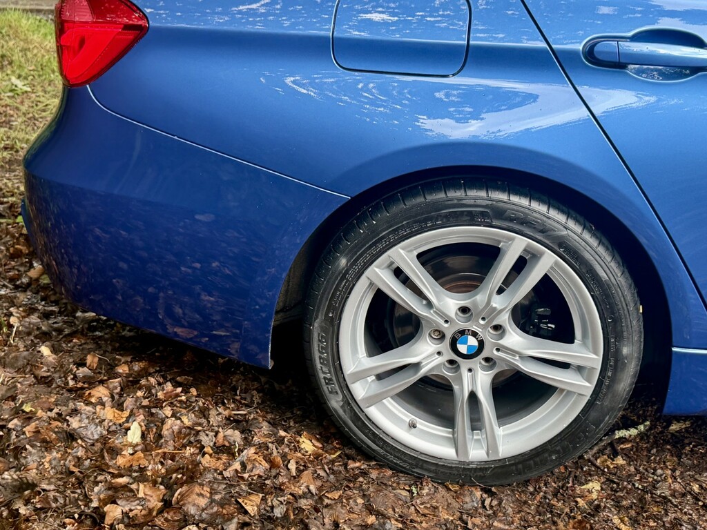 BMW 3 Series Saloon 2.0 318Dm Sport1owner35tax-fsh-nav-2kys- CT17FCY Blue #5