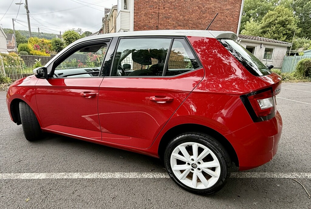 Skoda Fabia Hatchback 1.0 Tsicolour Editionjust 48K-ulez-ac- CP67PUY Red #3