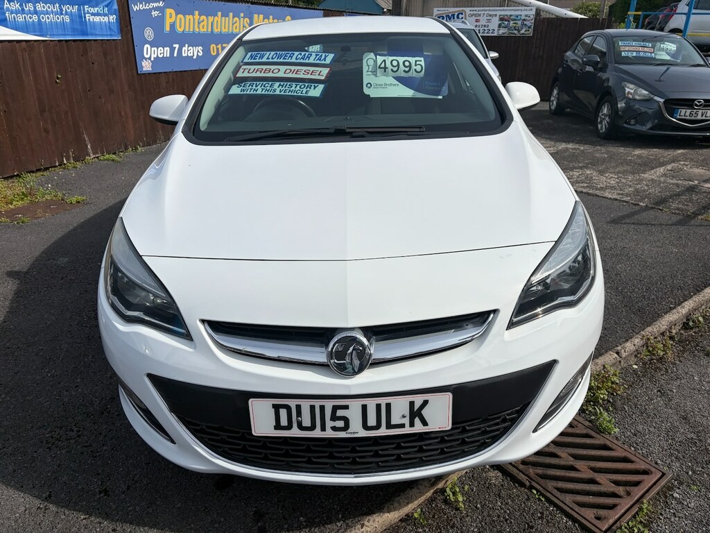 Vauxhall Astra 2.0 Cdti 16V Ecoflex Sri 165 White #2