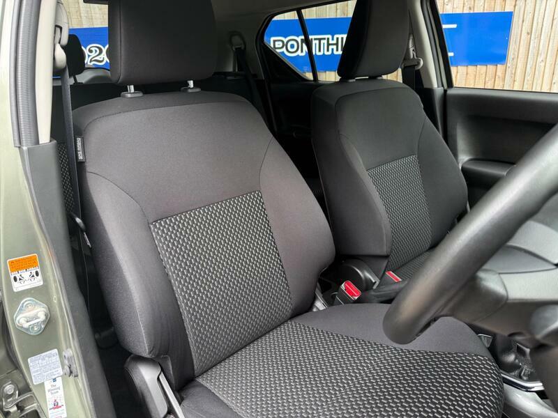 Suzuki Ignis Dualjet Mhev Sz5 Hatchback Red #13