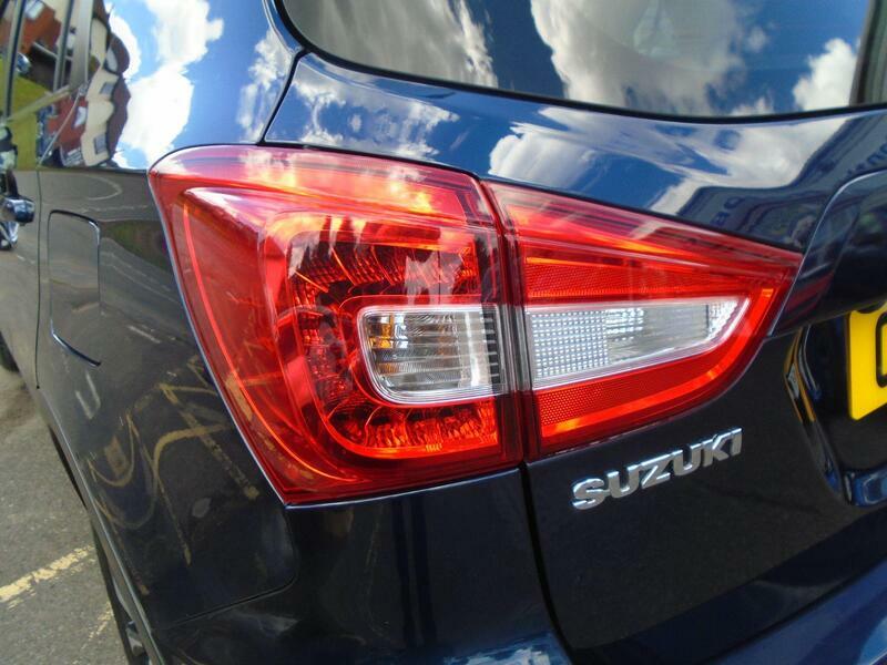 Suzuki SX4 S Cross Hatchback Blue #11