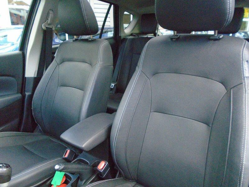 Suzuki SX4 S Cross Hatchback Blue #31