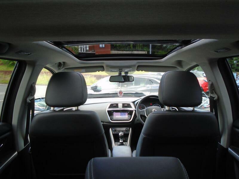 Suzuki SX4 S Cross Hatchback Blue #35